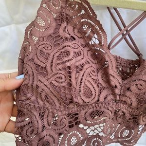 Victoria pink bralette